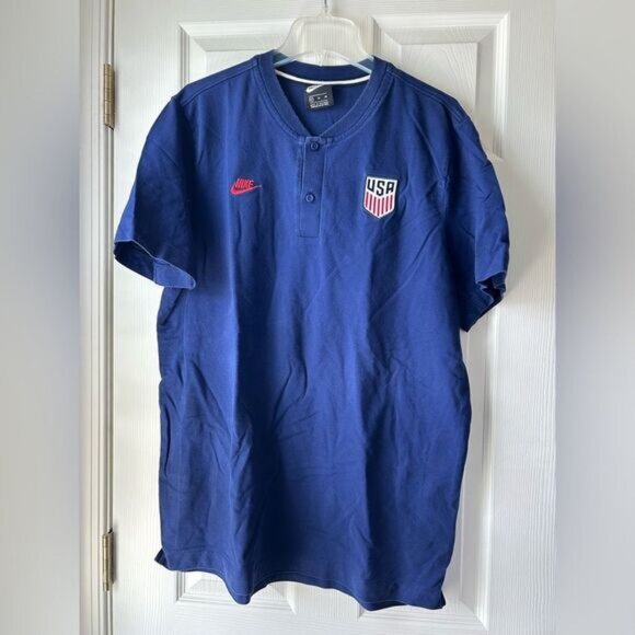 Nike Blue Men’s Soccer Shirt with US Crest size XL - Picture 1 of 8